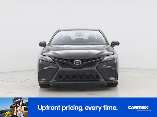 Black 2022 Toyota Camry SE