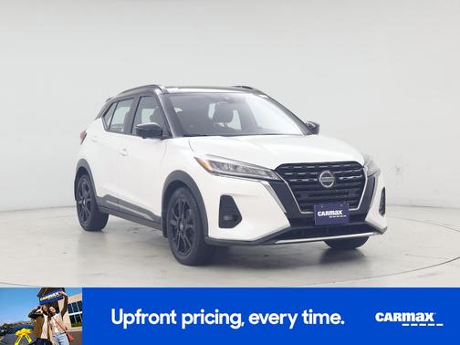 2021 Nissan Kicks SR