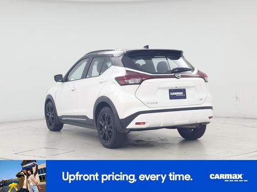 2021 Nissan Kicks SR