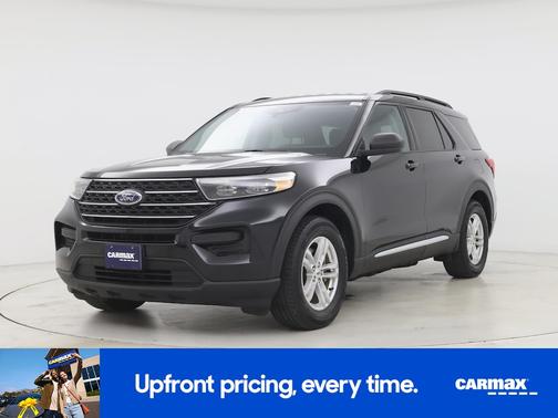 Black 2022 Ford Explorer XLT