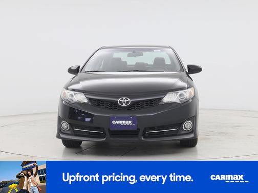 Black 2014 Toyota Camry SE