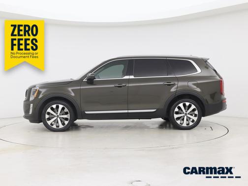 Green 2022 Kia Telluride S