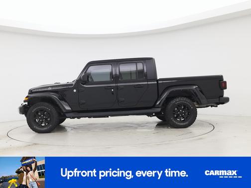 Black 2022 Jeep Gladiator Texas Trail