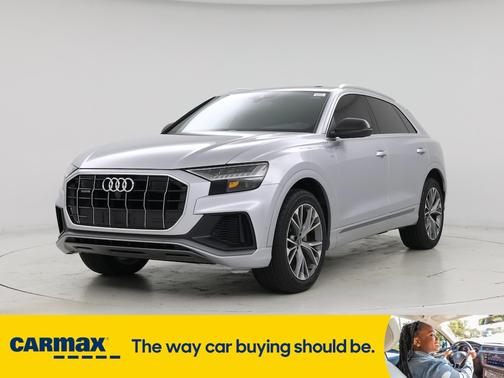 2021 Audi Q8 Premium Plus