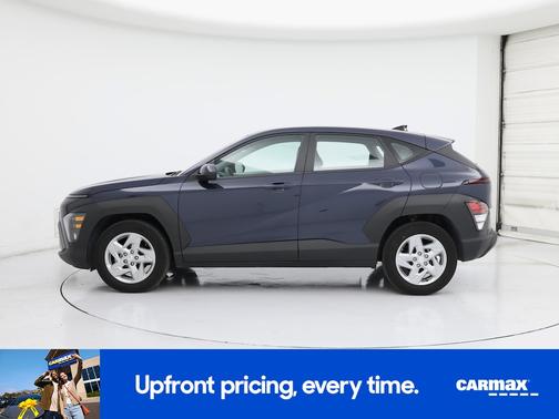 2025 Hyundai KONA SE