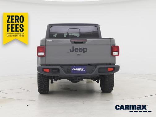 Gray 2021 Jeep Gladiator Willy's