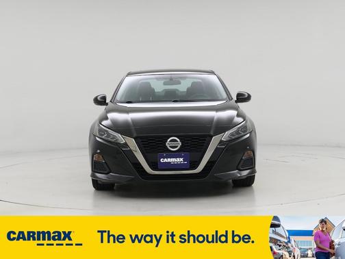 2019 Nissan Altima SR