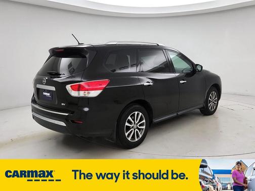 2015 Nissan Pathfinder SV