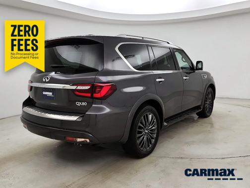 Gray 2023 INFINITI QX80 Sensory
