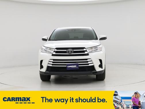 2019 Toyota Highlander LE