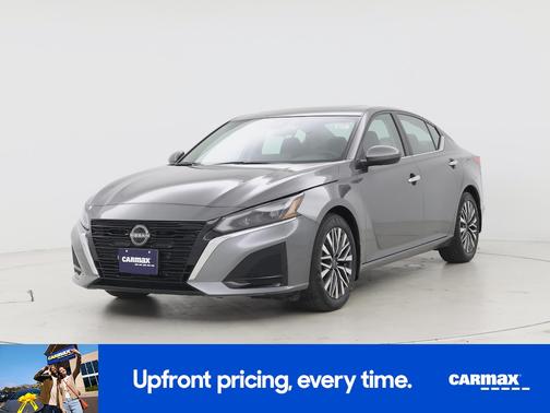 Gray 2024 Nissan Altima SV