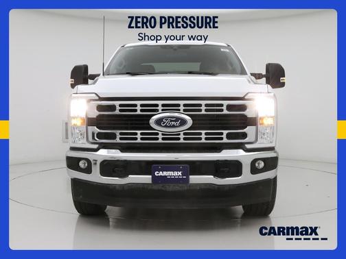 White 2025 Ford F-250 XLT