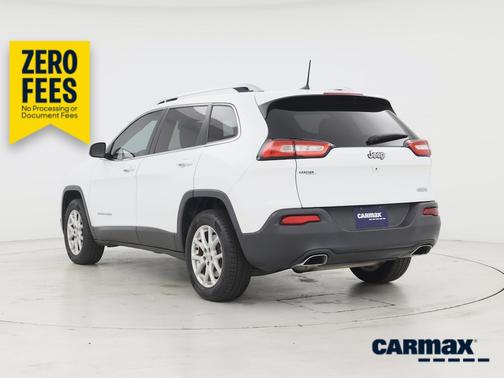 White 2017 Jeep Cherokee Latitude