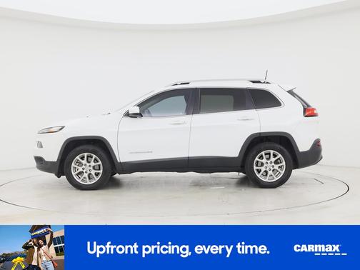 White 2017 Jeep Cherokee Latitude