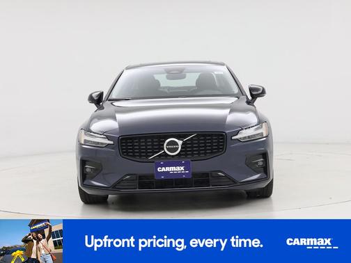 2025 Volvo S60 B5 Core