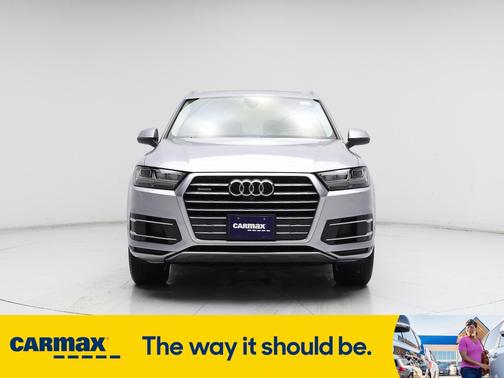 2019 Audi Q7 Premium Plus