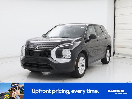 2024 Mitsubishi Outlander ES