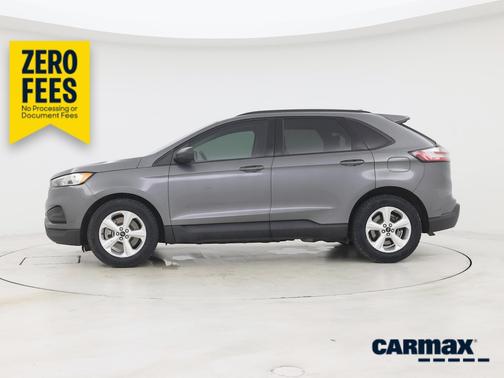 Gray 2024 Ford Edge SE