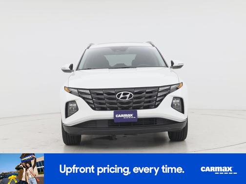 White 2023 Hyundai TUCSON SEL