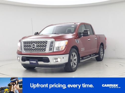 2017 Nissan Titan SV