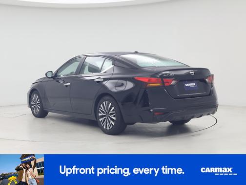 2024 Nissan Altima SV