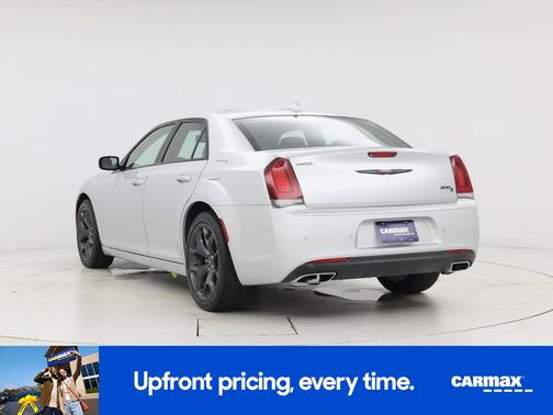 2022 Chrysler 300 S