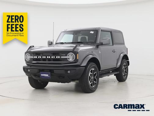 Gray 2023 Ford Bronco Outer Banks