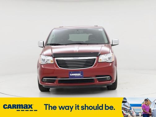 2016 Chrysler Town & Country Touring L