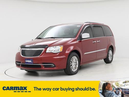 2016 Chrysler Town & Country Touring L