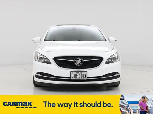 2017 Buick LaCrosse Essence