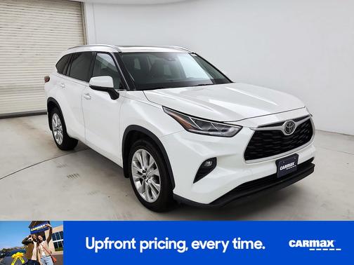 Pearl 2021 Toyota Highlander Limited