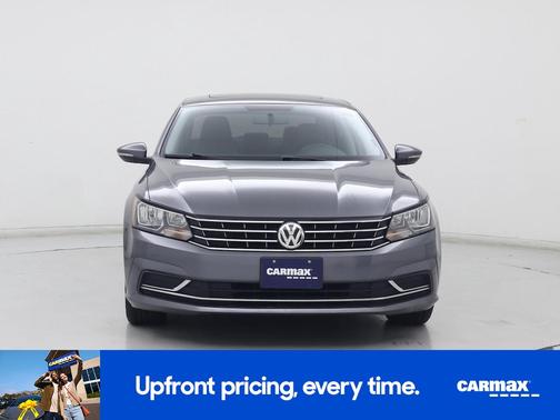 2018 Volkswagen Passat SE