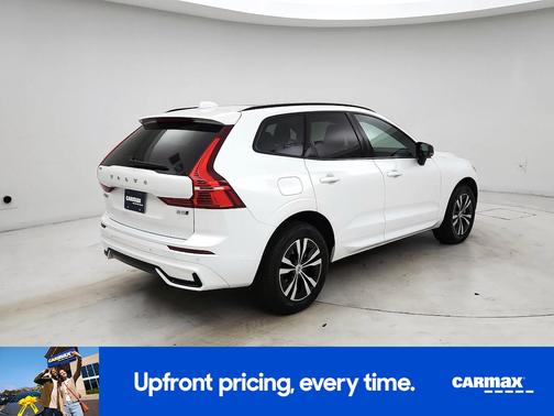 2025 Volvo XC60 B5 Core