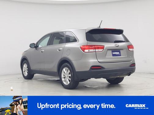 2017 Kia Sorento L