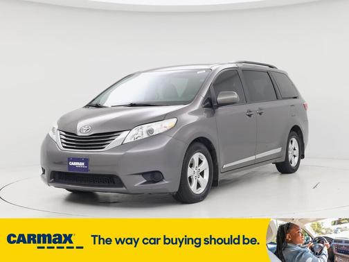 2015 Toyota Sienna LE