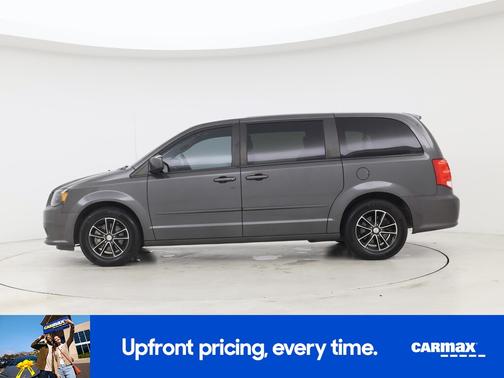 Gray 2017 Dodge Grand Caravan SE