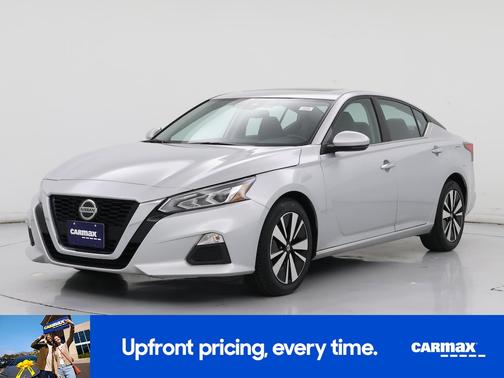 2022 Nissan Altima SV