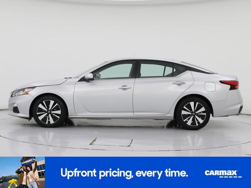 2022 Nissan Altima SV