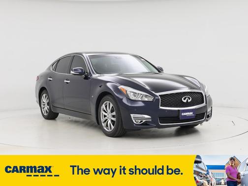 2019 INFINITI Q70 Luxe