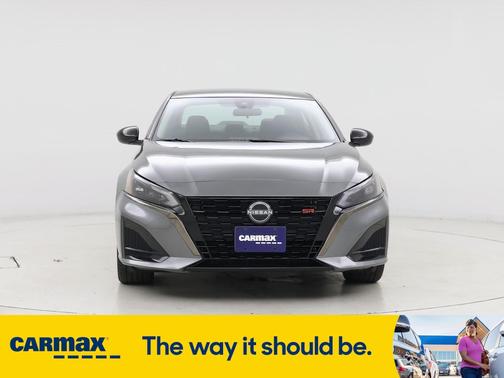2024 Nissan Altima SR