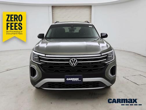 Green 2024 Volkswagen Atlas Peak Edition SE w/Tech