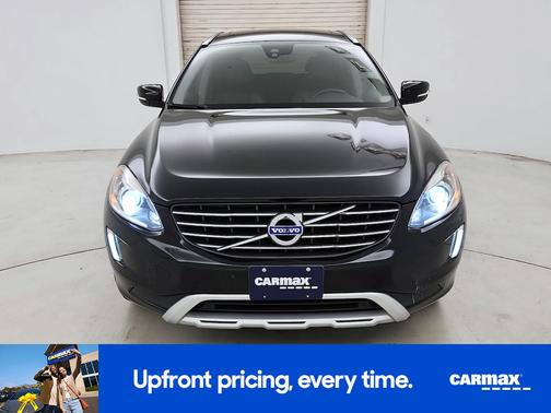 2017 Volvo XC60 T5 Dynamic