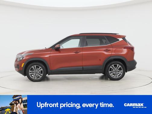 Orange 2021 Kia Seltos S
