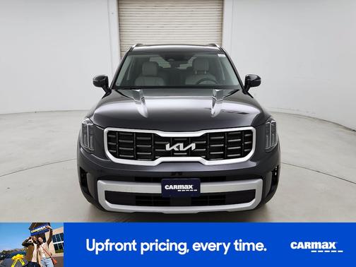 Gray 2025 Kia Telluride S
