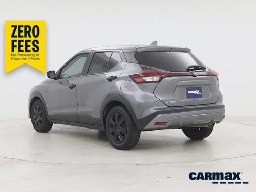 Gray 2024 Nissan Kicks S