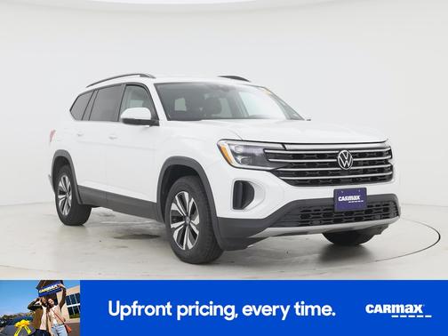 White 2024 Volkswagen Atlas SE
