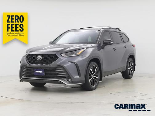Gray 2021 Toyota Highlander XSE
