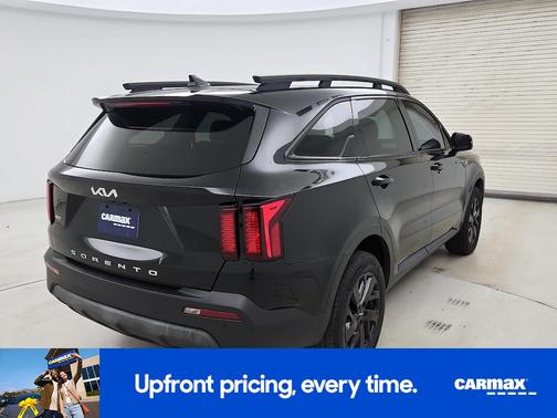 Black 2022 Kia Sorento X-Line S