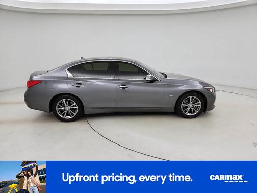 2017 INFINITI Q50 Signature