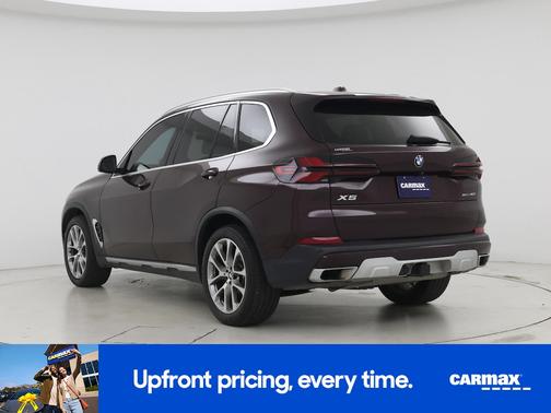 Burgundy 2024 BMW X5 sDrive40i